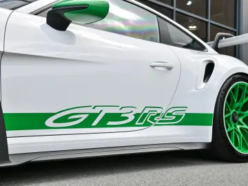 PORSCHE 911 992 GT3 RS Clubsport  Lift  JP Performance