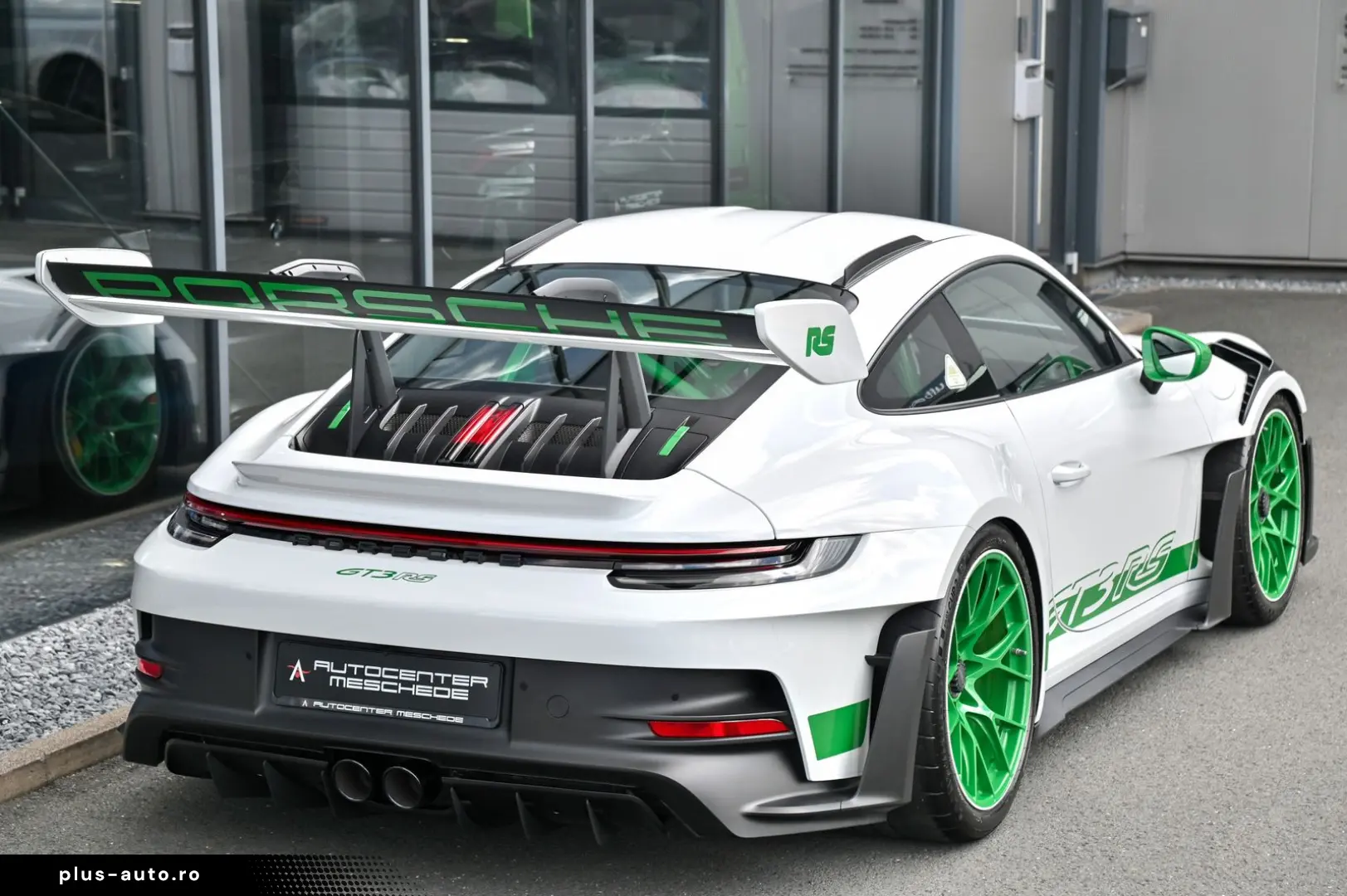 PORSCHE 911 992 GT3 RS Clubsport  Lift  JP Performance