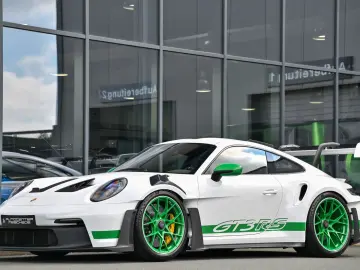 PORSCHE 911 992 GT3 RS Clubsport  Lift  JP Performance