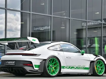 PORSCHE 911 992 GT3 RS Clubsport  Lift  JP Performance