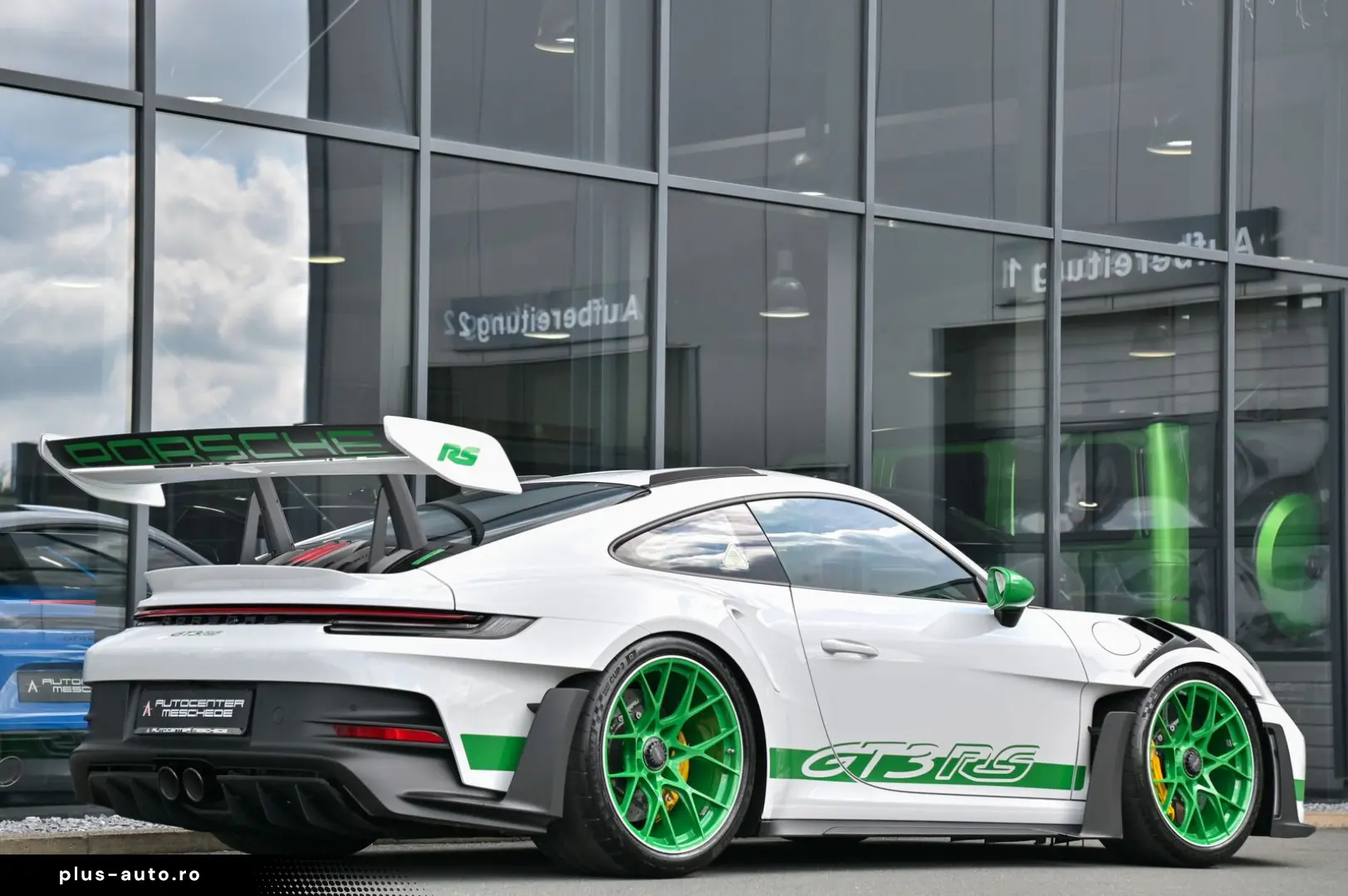 PORSCHE 911 992 GT3 RS Clubsport  Lift  JP Performance