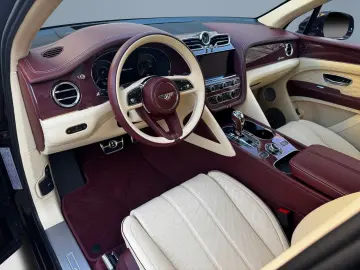 BENTLEY Bentayga  AZURE V8 - MY25