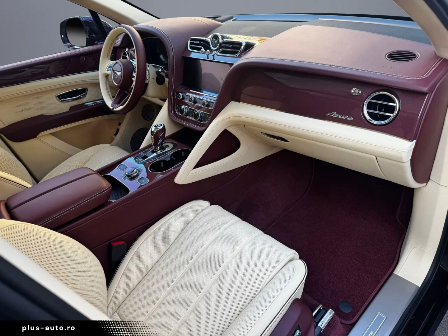 BENTLEY Bentayga  AZURE V8 - MY25