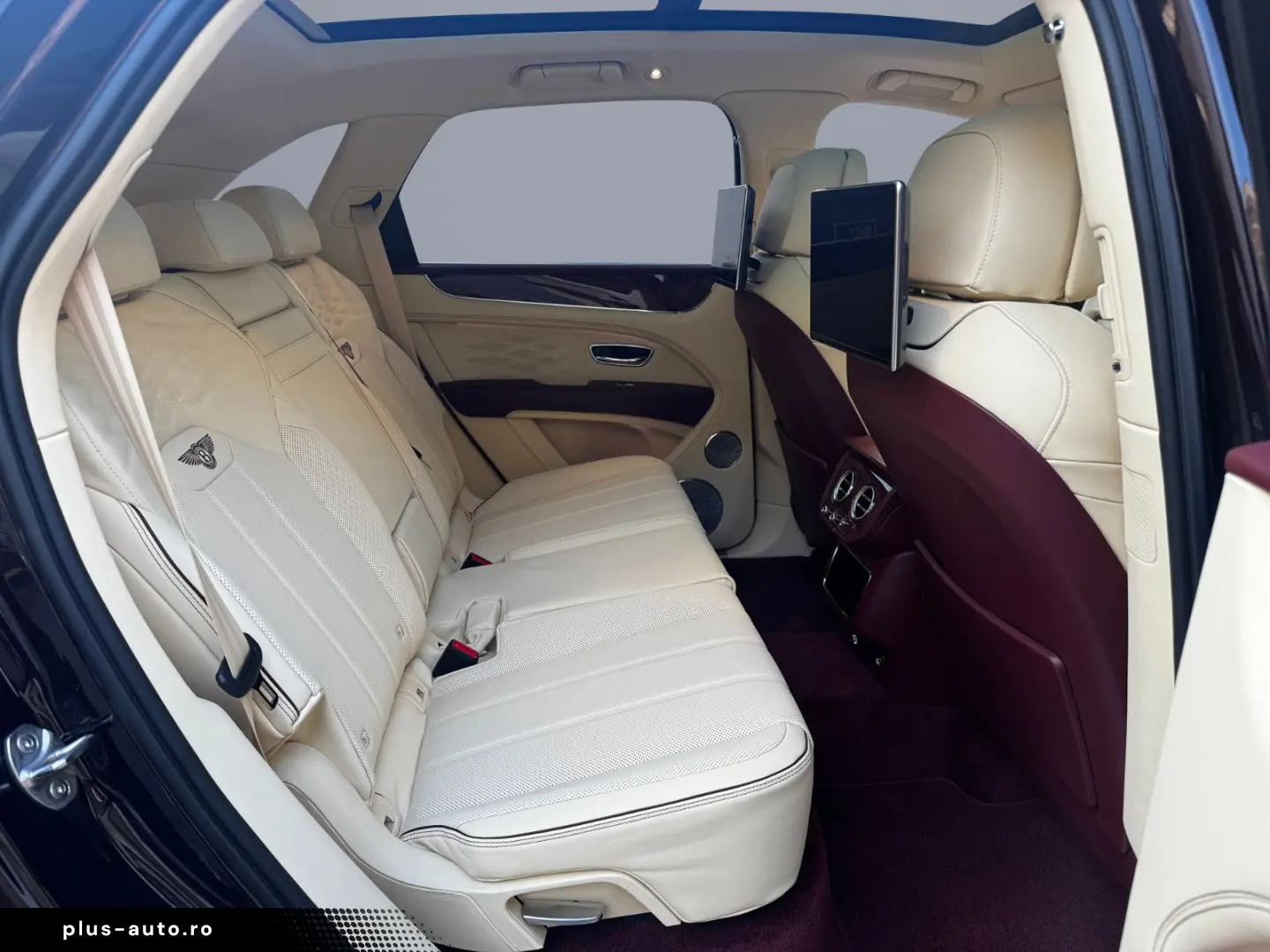 BENTLEY Bentayga  AZURE V8 - MY25