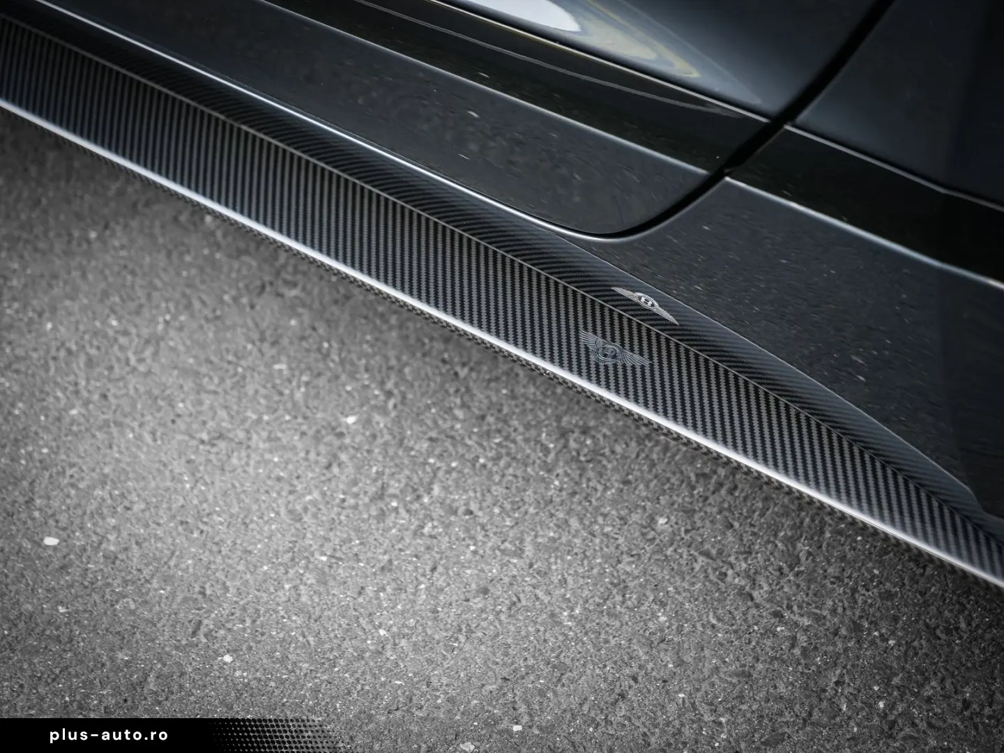 BENTLEY Flying Spur Speed Thunder  Blackline  Wellness S