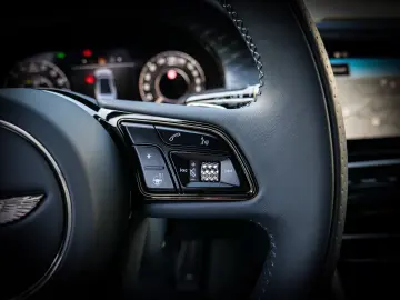 BENTLEY Flying Spur Speed Thunder  Blackline  Wellness S