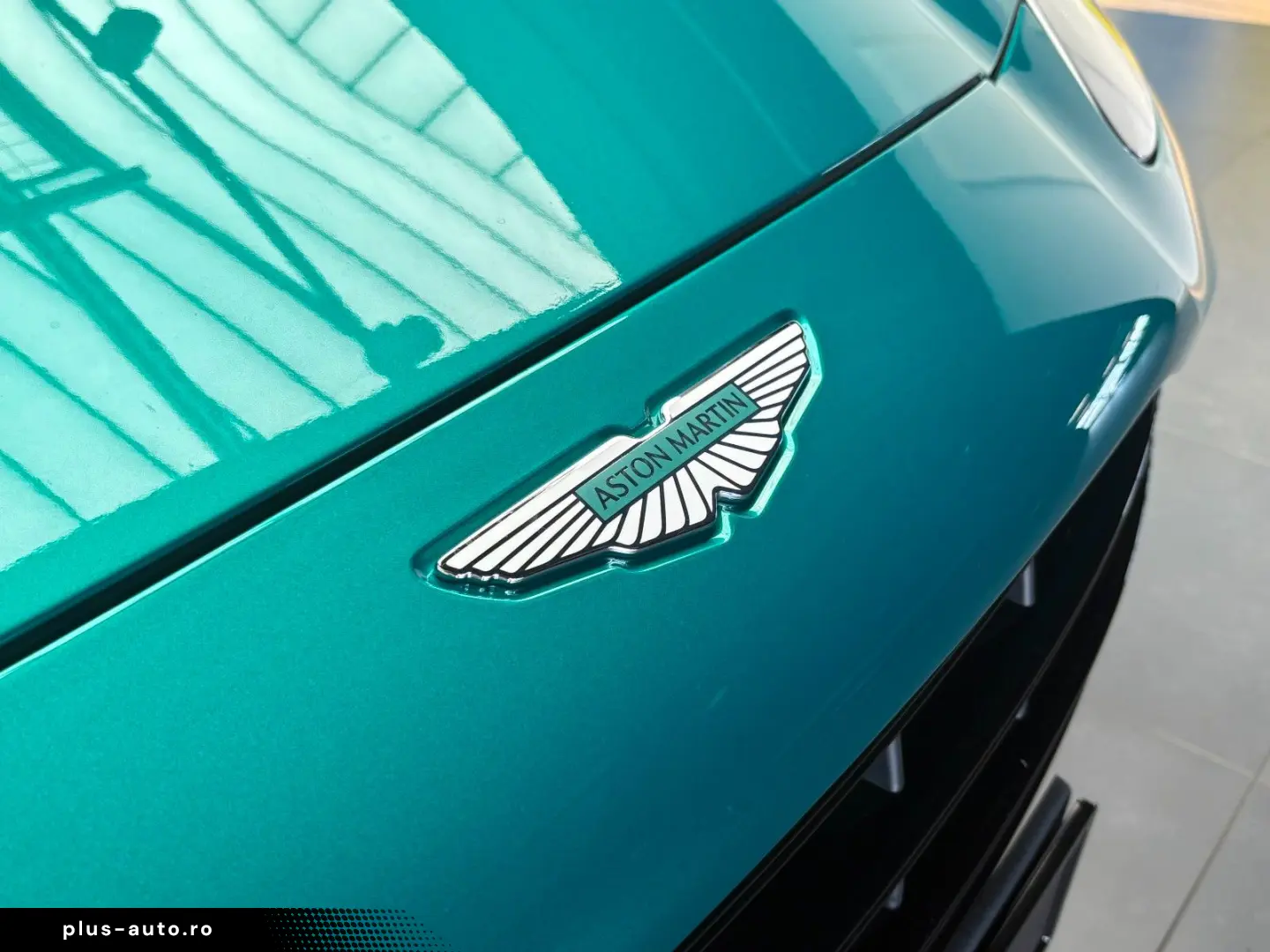 ASTON MARTIN DBX707 AMR24 Edition - Carbon