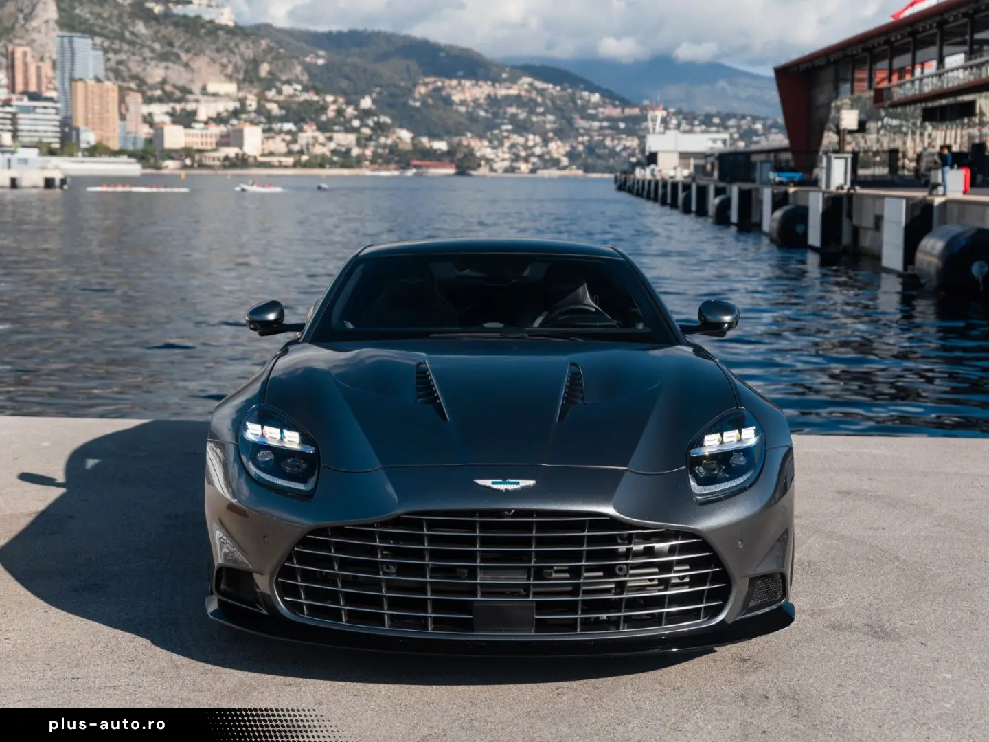 ASTON MARTIN Vanquish