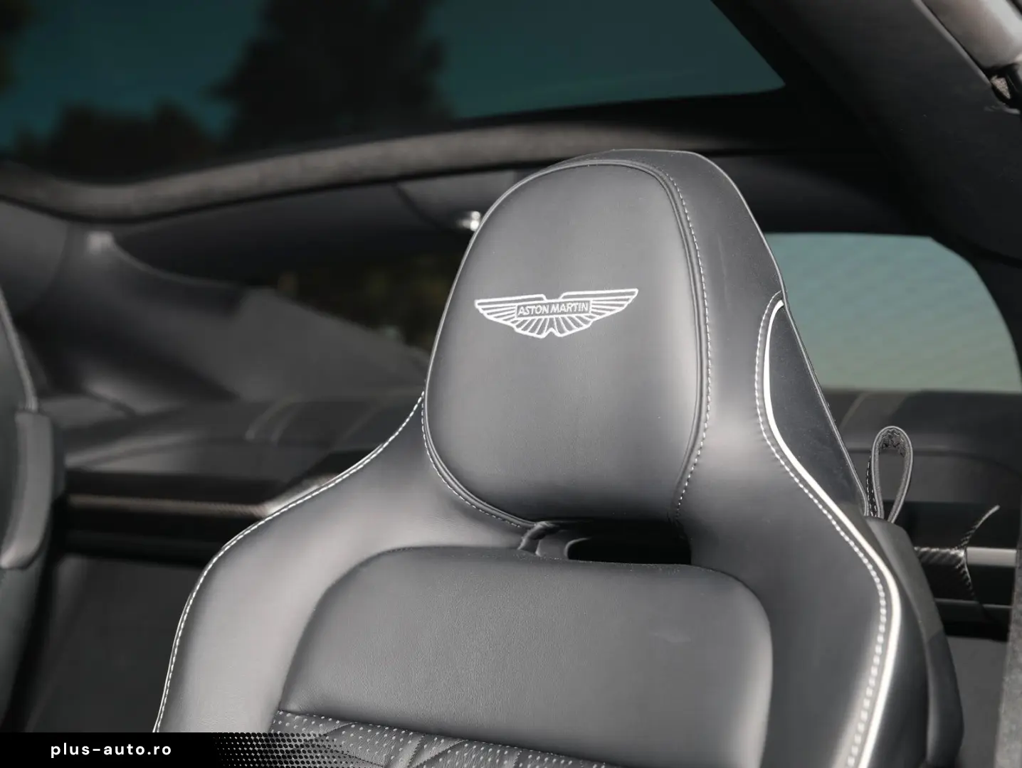 ASTON MARTIN Vanquish
