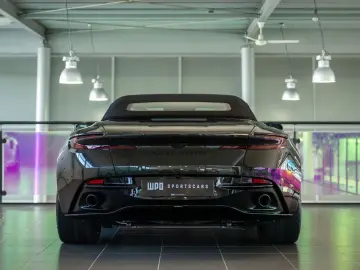 ASTON MARTIN DB12 VOLANTE 4.0 V8