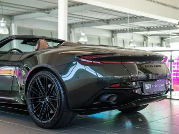 ASTON MARTIN DB12 VOLANTE 4.0 V8