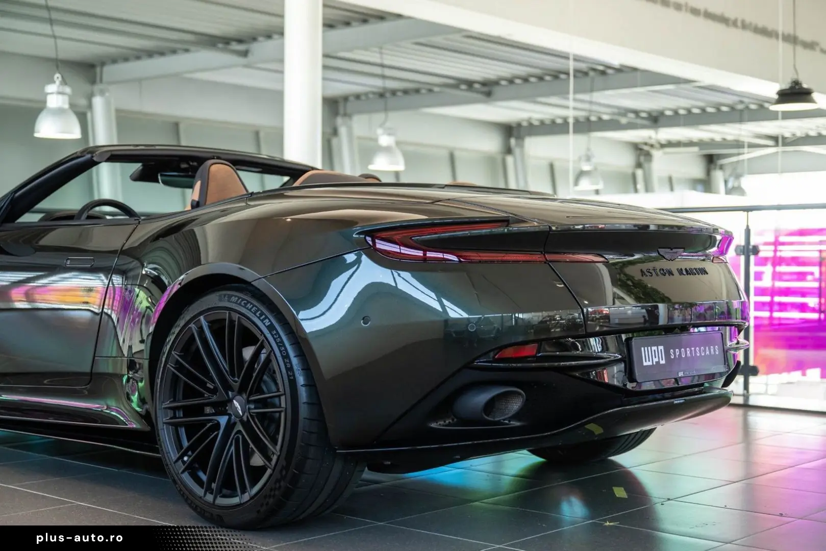 ASTON MARTIN DB12 VOLANTE 4.0 V8