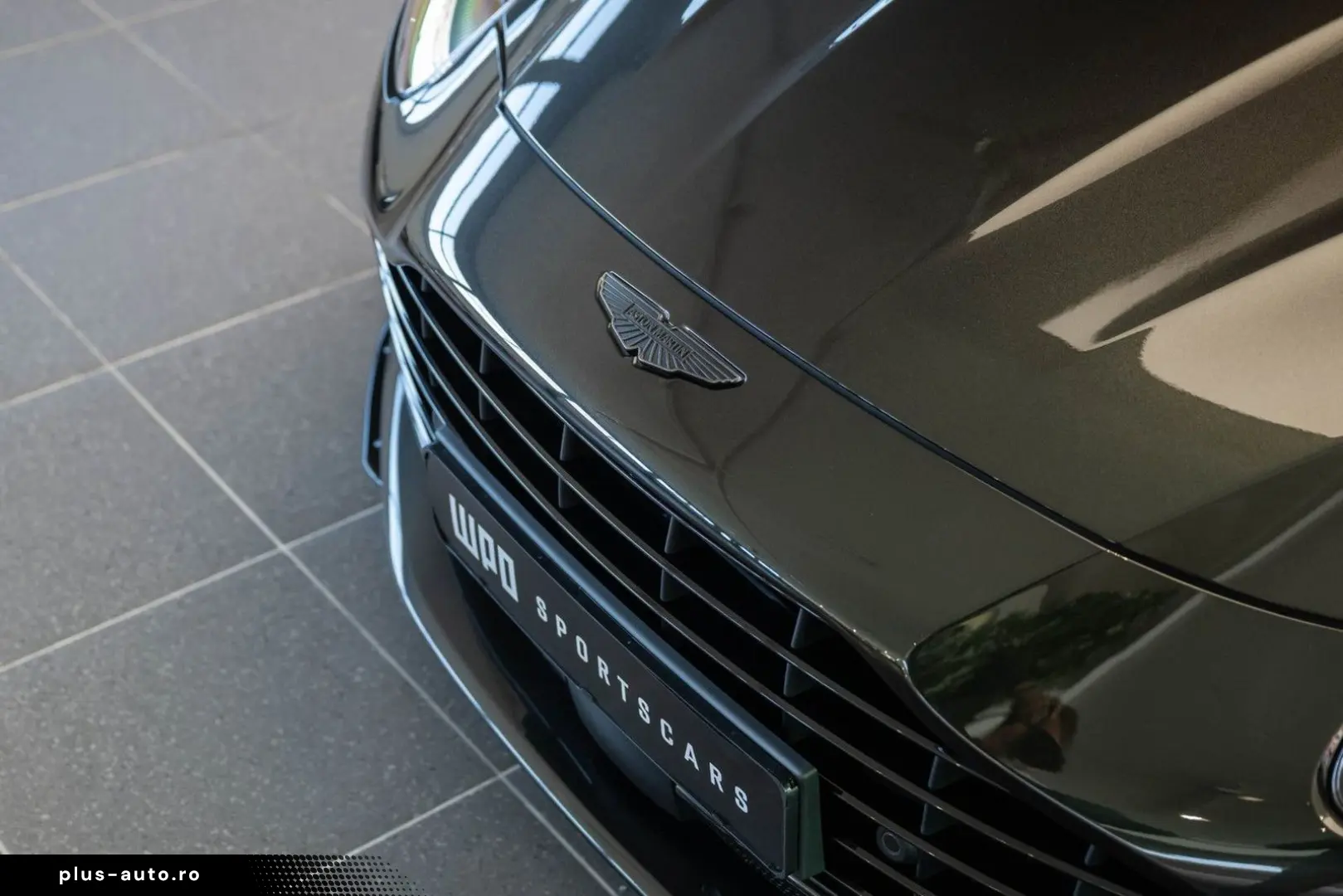 ASTON MARTIN DB12 VOLANTE 4.0 V8