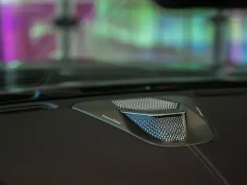 ASTON MARTIN DB12 VOLANTE 4.0 V8