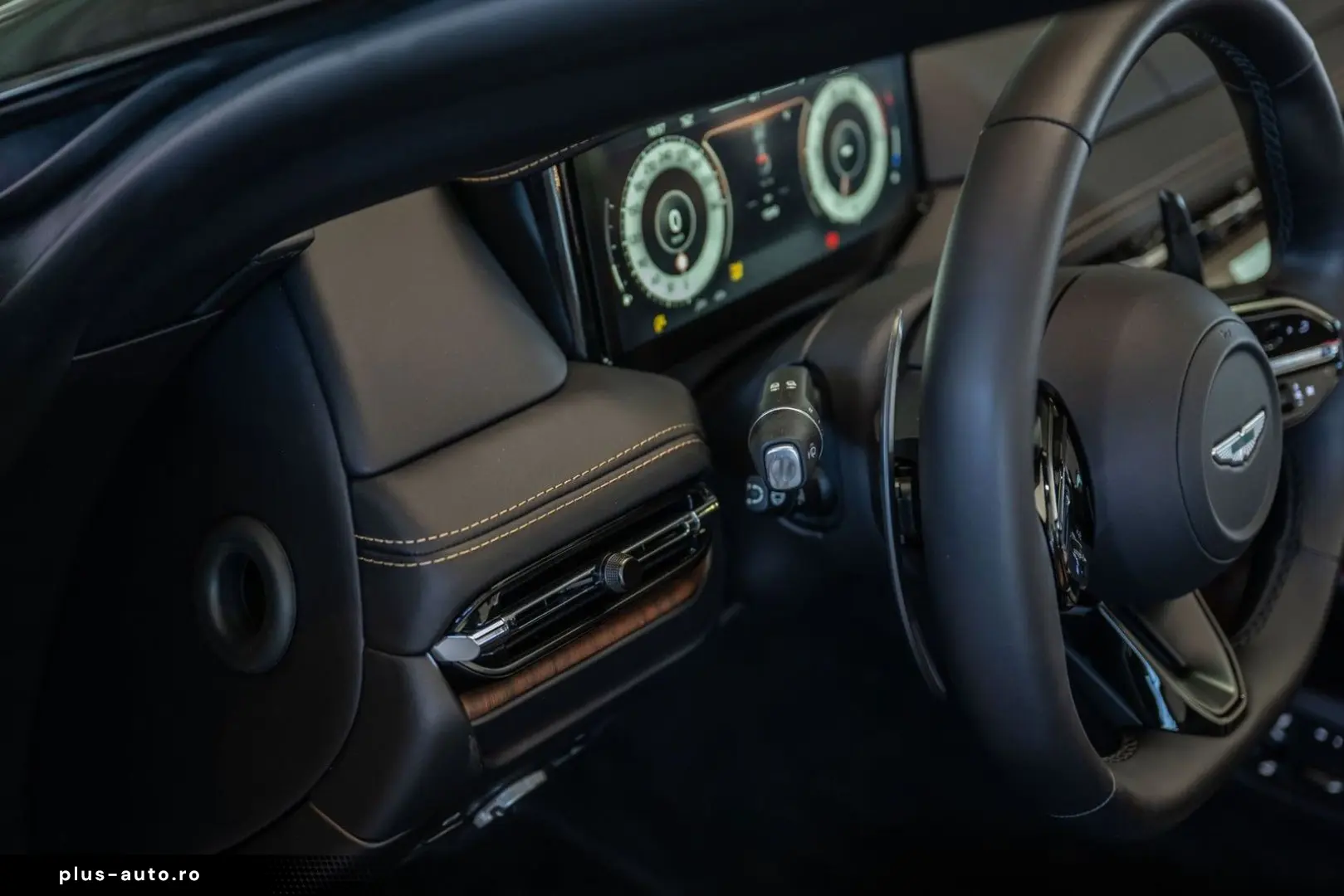 ASTON MARTIN DB12 VOLANTE 4.0 V8