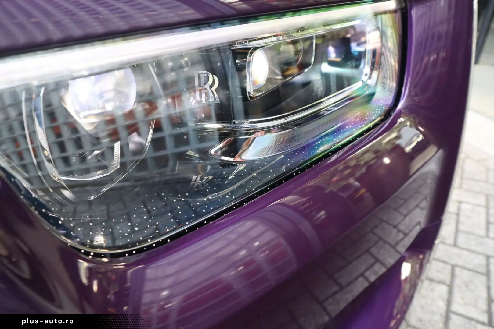 ROLLS ROYCE Phantom Series II  The Extrovert    Starlight