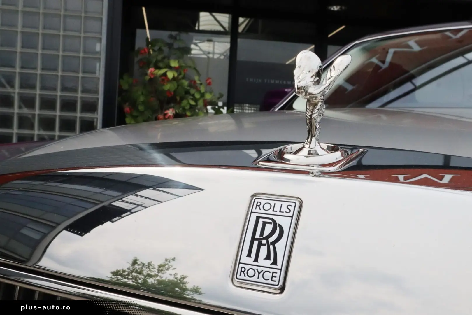 ROLLS ROYCE Phantom Series II  The Extrovert    Starlight