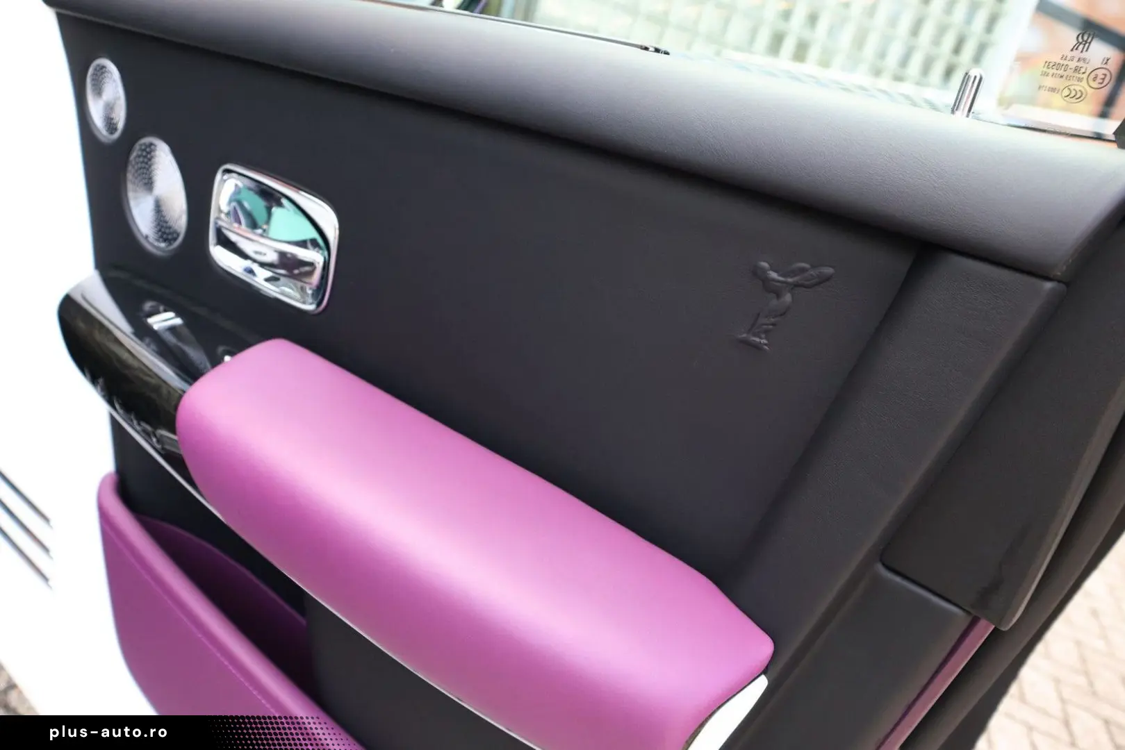 ROLLS ROYCE Phantom Series II  The Extrovert    Starlight
