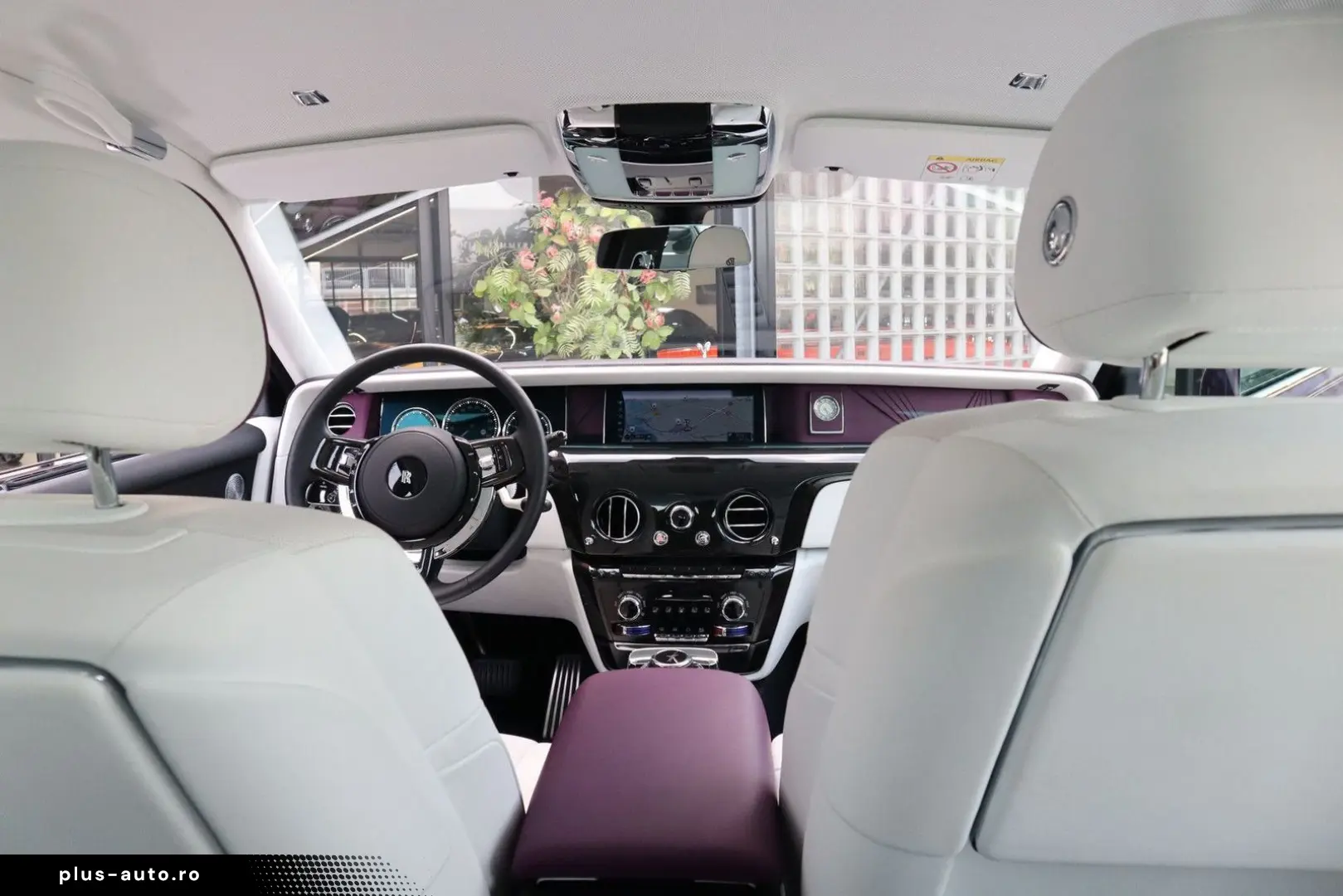 ROLLS ROYCE Phantom Series II  The Extrovert    Starlight