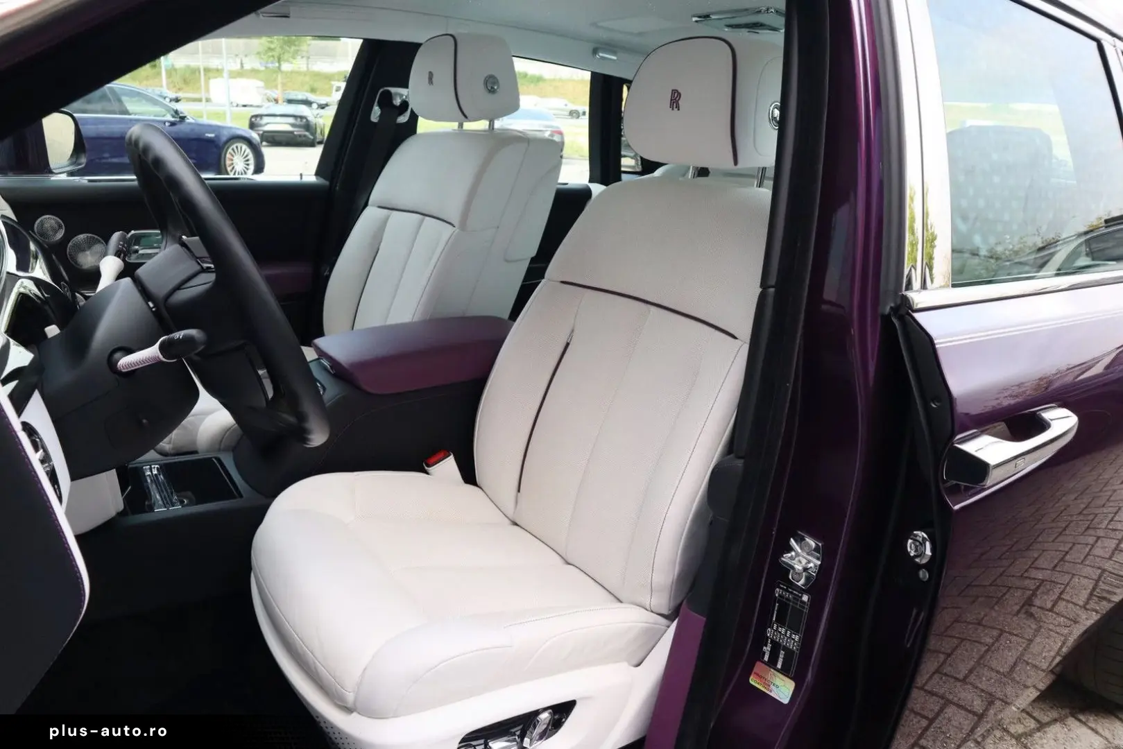 ROLLS ROYCE Phantom Series II  The Extrovert    Starlight