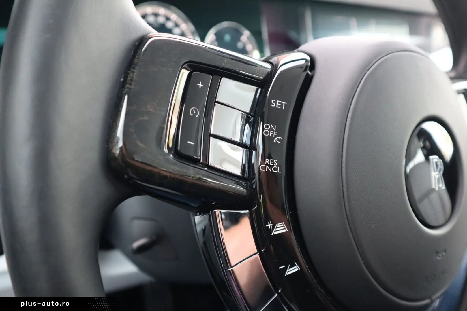 ROLLS ROYCE Phantom Series II  The Extrovert    Starlight