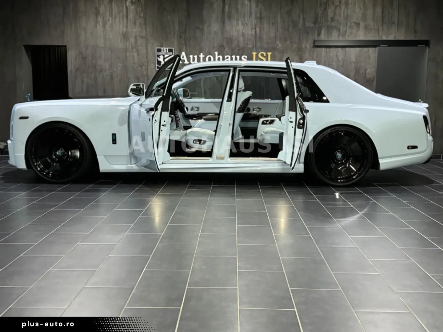 ROLLS ROYCE Phantom TWO-TONE  NOVITEC SPOFEC VIP 4SEATS  24