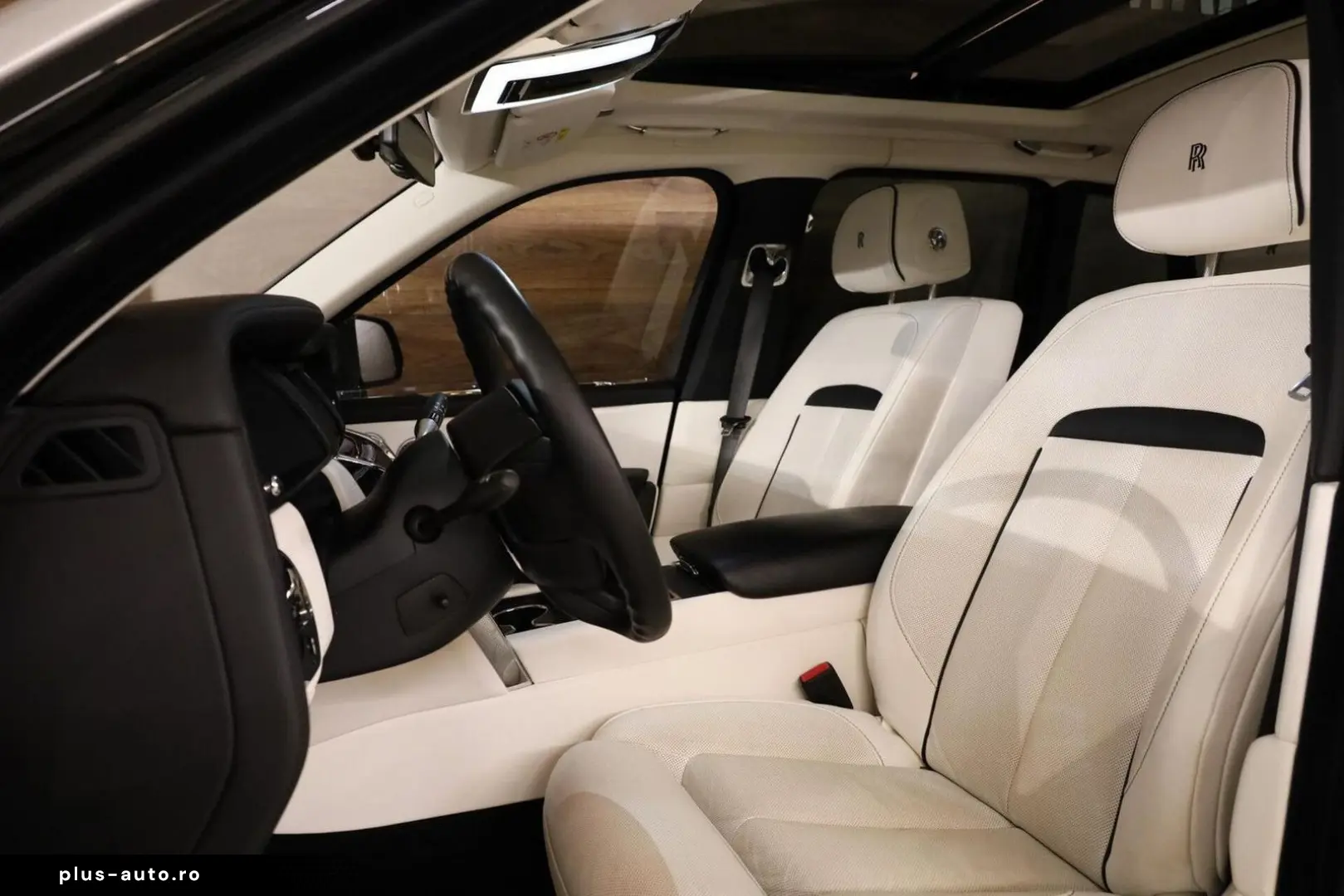 ROLLS ROYCE Cullinan 6.75 V12 Two-Tone Massage Pano Bespoke