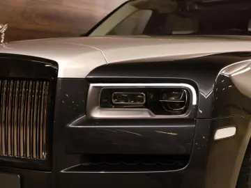 ROLLS ROYCE Cullinan 6.75 V12 Two-Tone Massage Pano Bespoke
