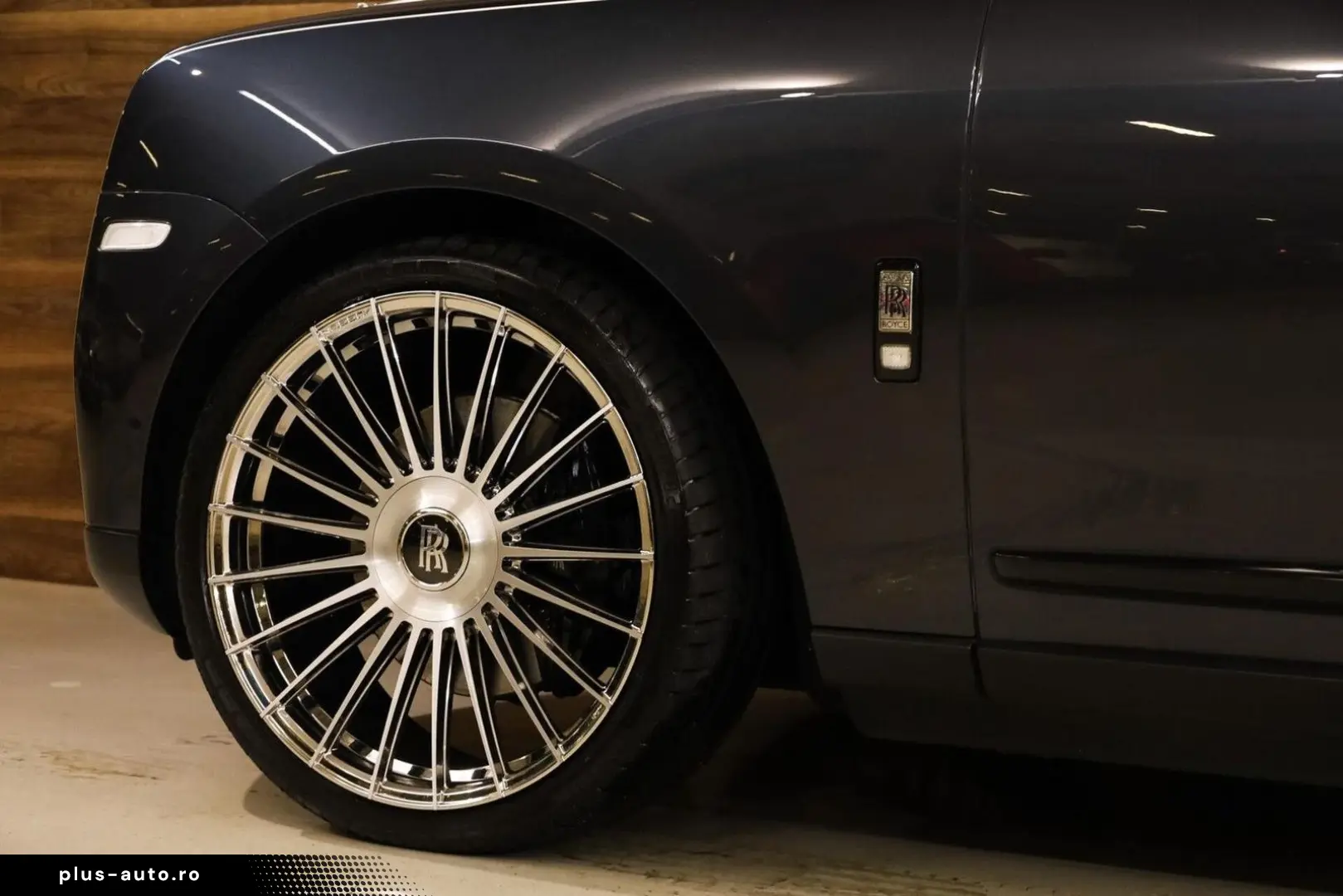 ROLLS ROYCE Cullinan 6.75 V12 Two-Tone Massage Pano Bespoke