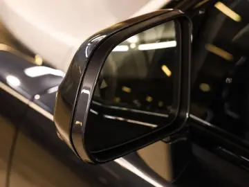 ROLLS ROYCE Cullinan 6.75 V12 Two-Tone Massage Pano Bespoke