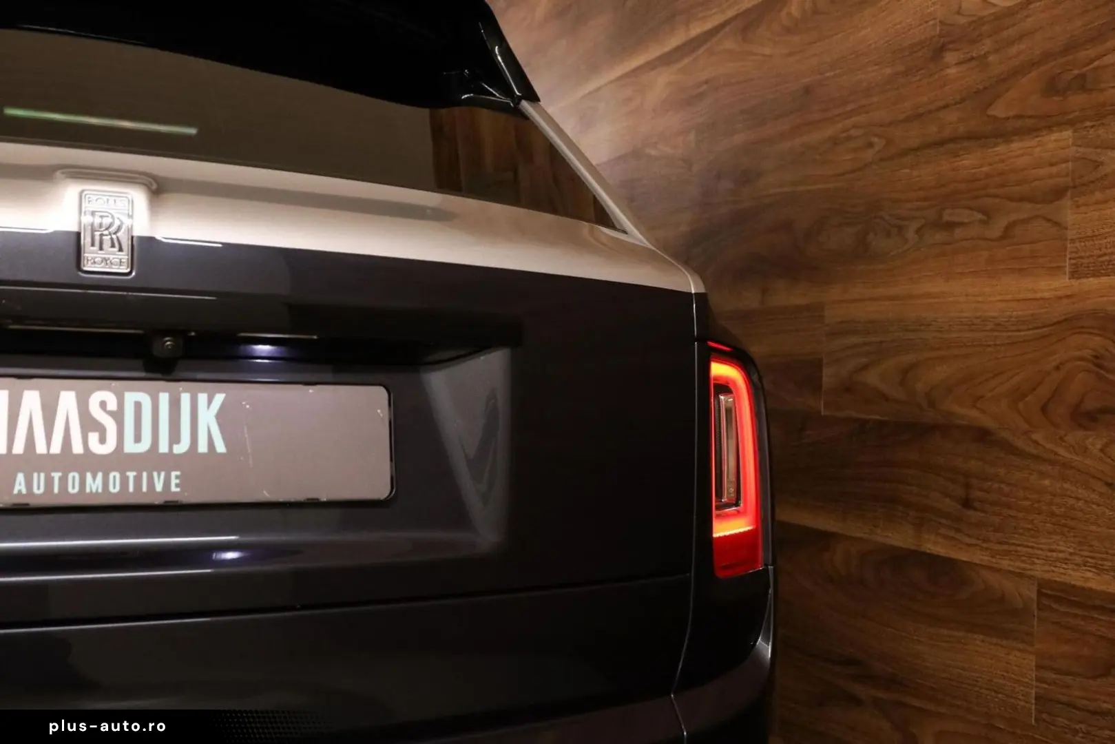 ROLLS ROYCE Cullinan 6.75 V12 Two-Tone Massage Pano Bespoke