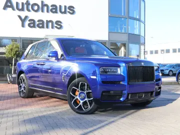 ROLLS ROYCE Cullinan 6.8 V12 Black Badge TV SKY MANDARIN 22