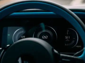 ROLLS ROYCE Cullinan Black Badge   4 Seat