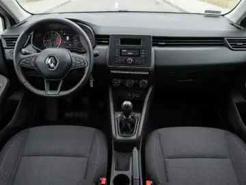 RENAULT CLIO V   an 2021  80.240 km  Garantie 12 luni