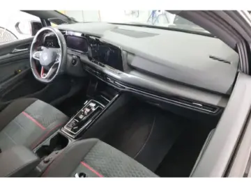 VW Golf VIII 2.0 TSI DSG GTI Clubsport Navi IQ.Ligh
