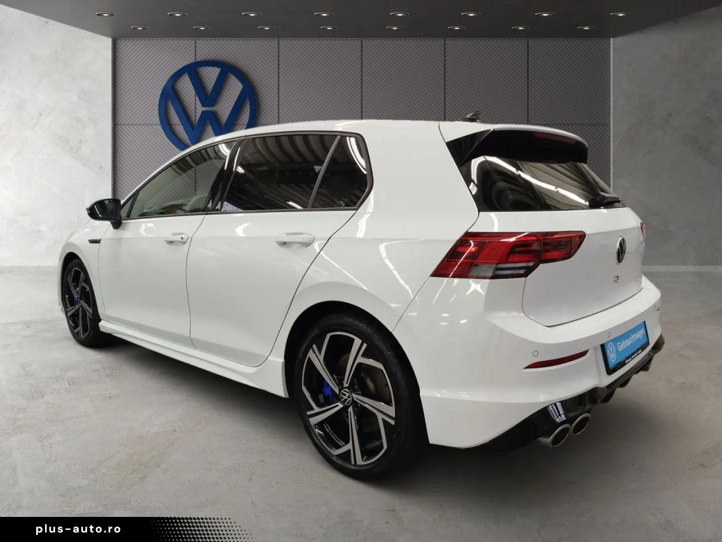 VW Golf VIII 2.0 TSI DSG 4Motion Navi LEDPlus DAB