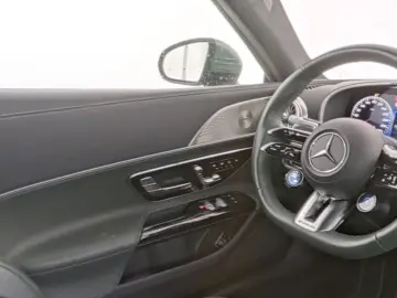 MERCEDES-BENZ SL63 AMG MANUFAKTUR