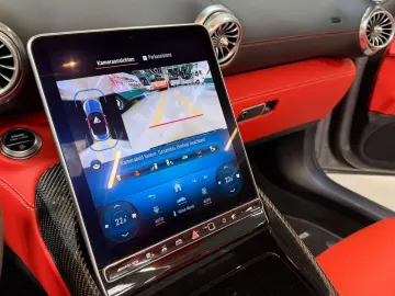 MERCEDES-BENZ SL 63 AMG 4Matic