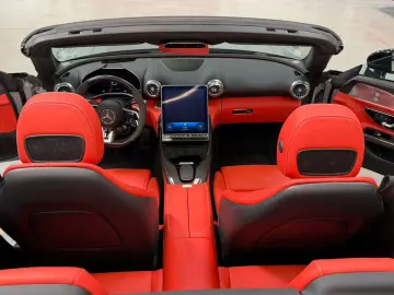 MERCEDES-BENZ SL 63 AMG 4Matic