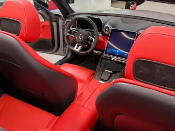 MERCEDES-BENZ SL 63 AMG 4Matic