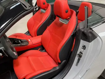 MERCEDES-BENZ SL 63 AMG 4Matic