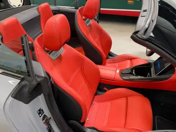 MERCEDES-BENZ SL 63 AMG 4Matic