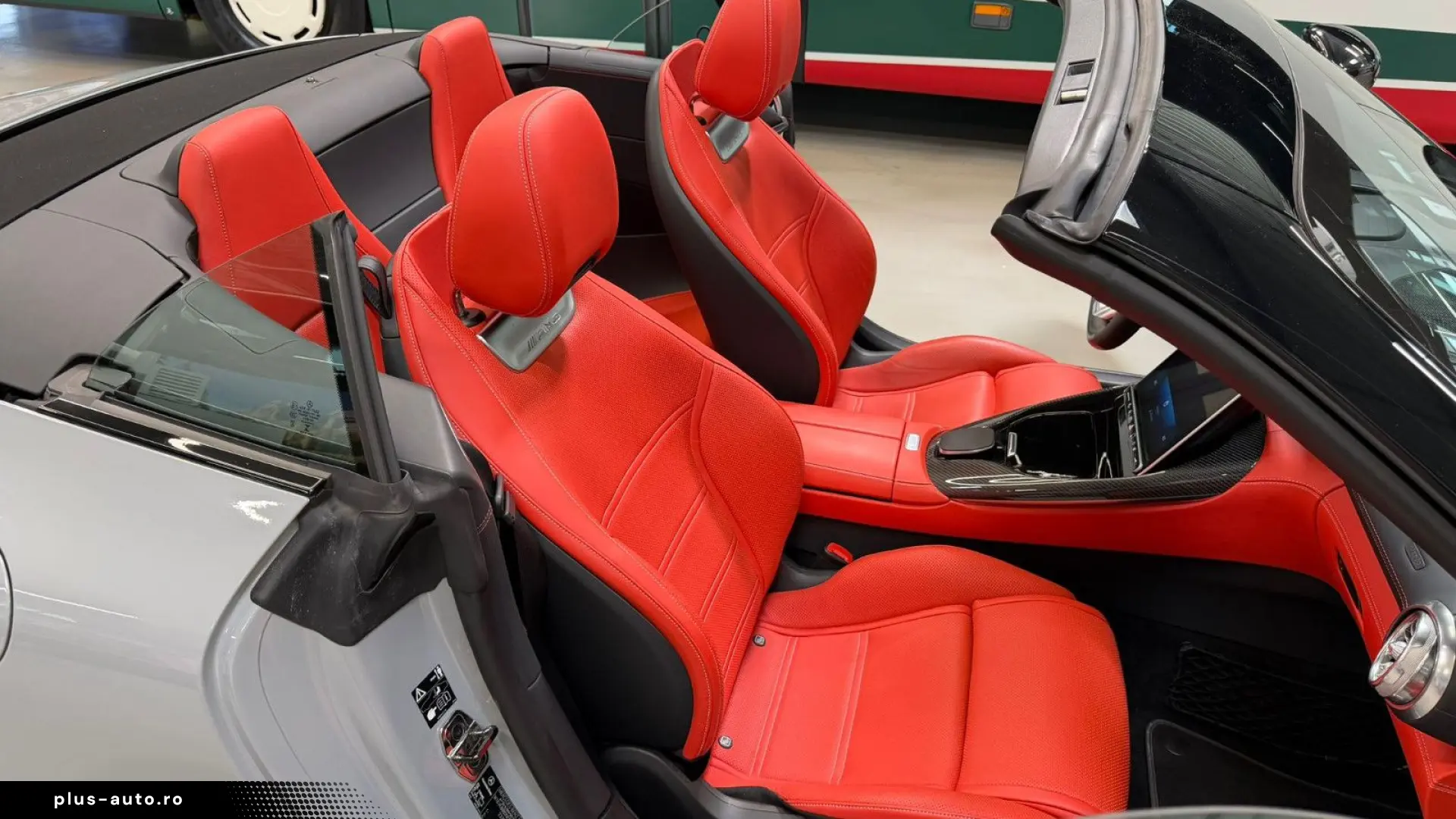 MERCEDES-BENZ SL 63 AMG 4Matic