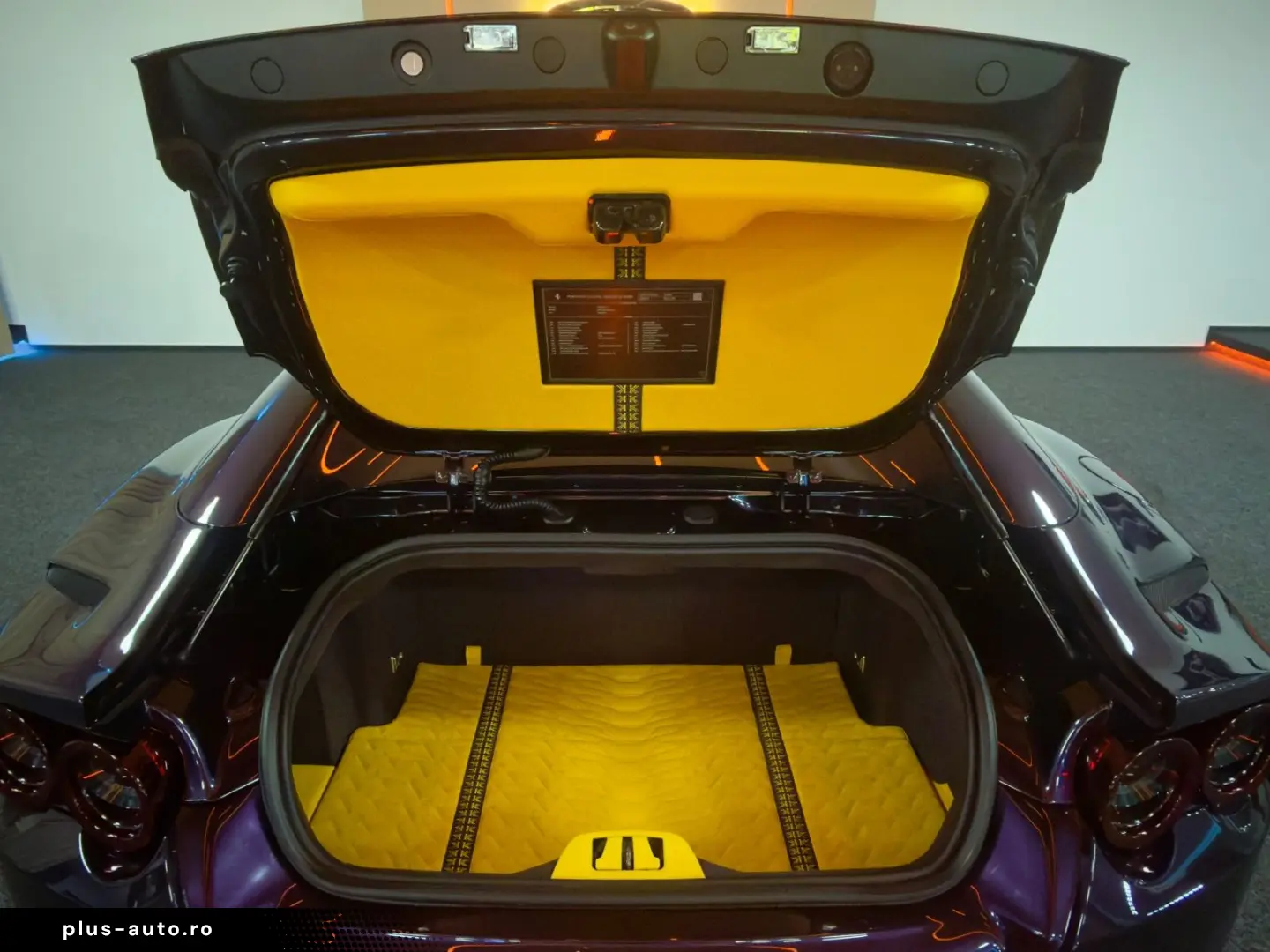 FERRARI 812 GTS STARLIGHT KEYVANY INTERIEUR KAMERA!