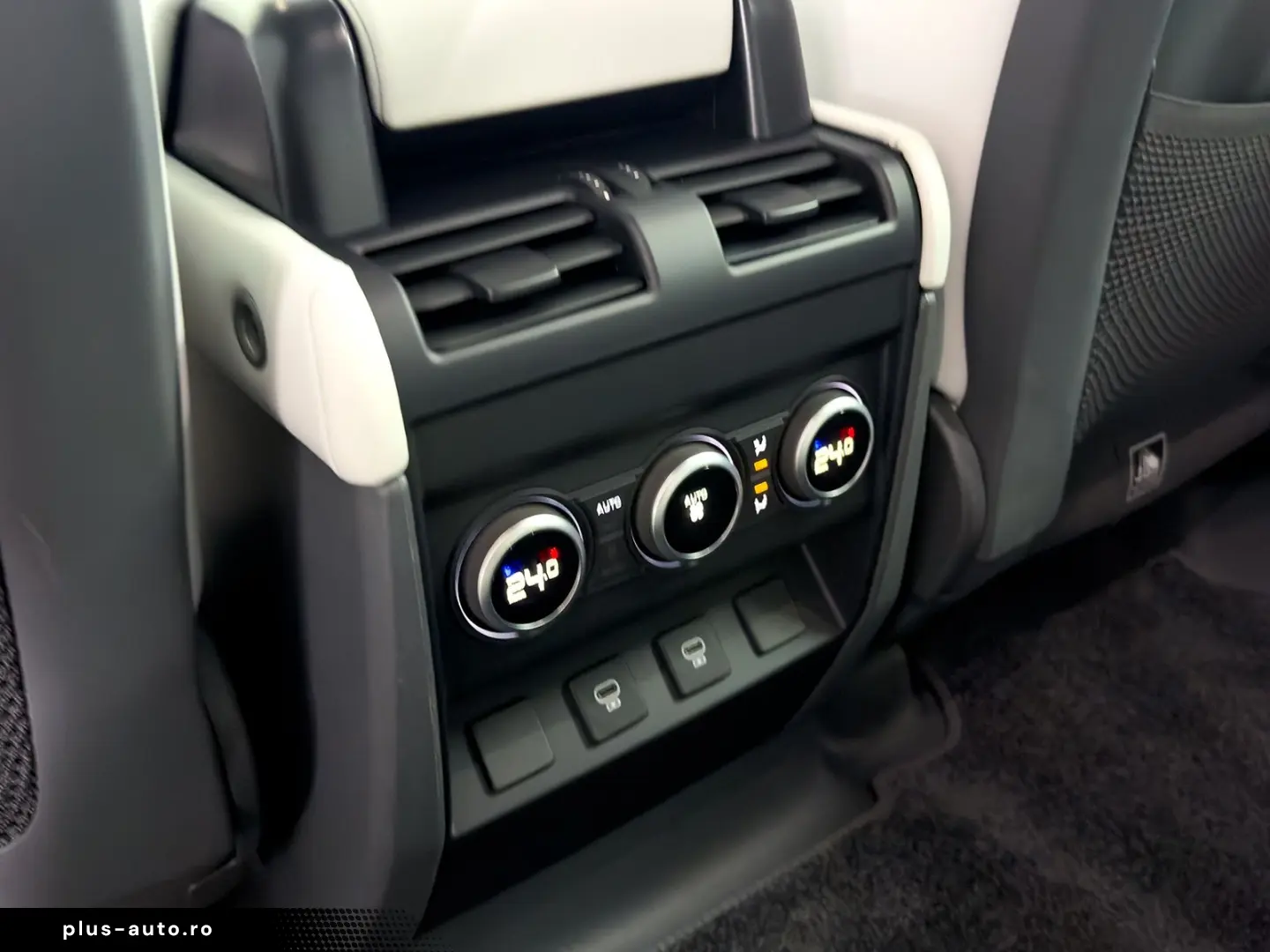 LAND ROVER DEFENDER 110 D300 HSE X-DYNAMIC 3.0 Diesel