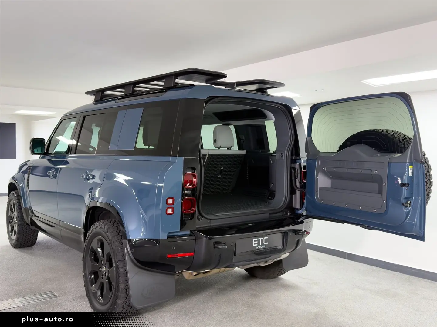 LAND ROVER DEFENDER 110 D300 HSE X-DYNAMIC 3.0 Diesel