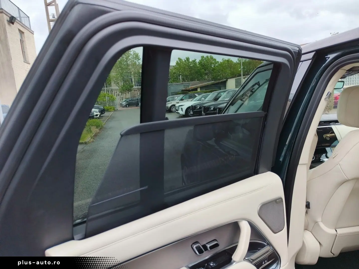 LAND ROVER RR D350 SV Serenity SVO Ultra metal