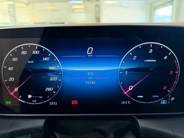 MERCEDES-BENZ GLC 200 d 4M AMG 360 Cam Distr LED Nig…