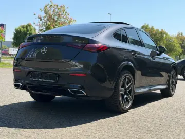 MERCEDES-BENZ GLC 220d 4Matic Coupe AMG PANO DIGITAL&hellip;
