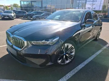 BMW 550e xDrive SITZBELÜFTUNG PANO HuD 3D-VIEW